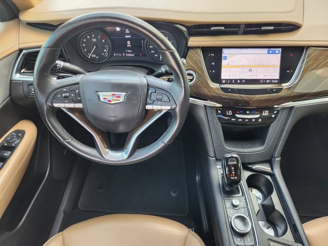 Used 2022 Cadillac XT6 Premium Luxury w/ Platinum Package FWD image 29