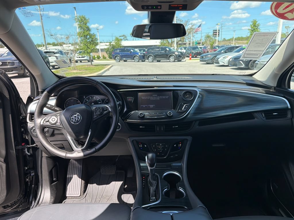 Used 2020 Buick Envision Premium AWD/4WD image 25