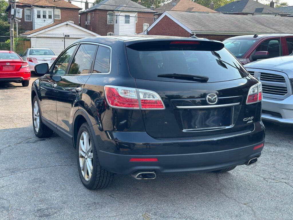 Used 2012 MAZDA CX-9 Grand Touring w/ Moonroof & Bose Audio Pkg image 8