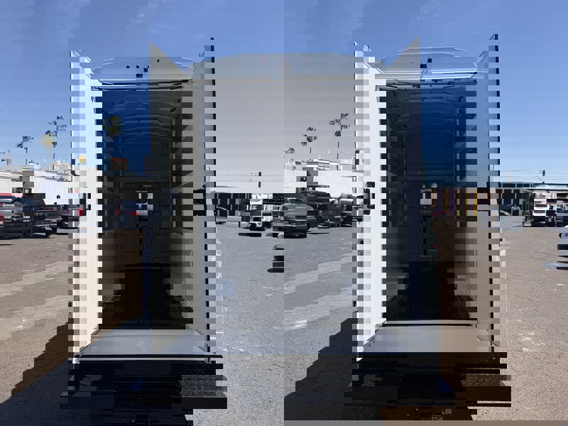 Used 2023 Mercedes-Benz Sprinter 3500 image 6