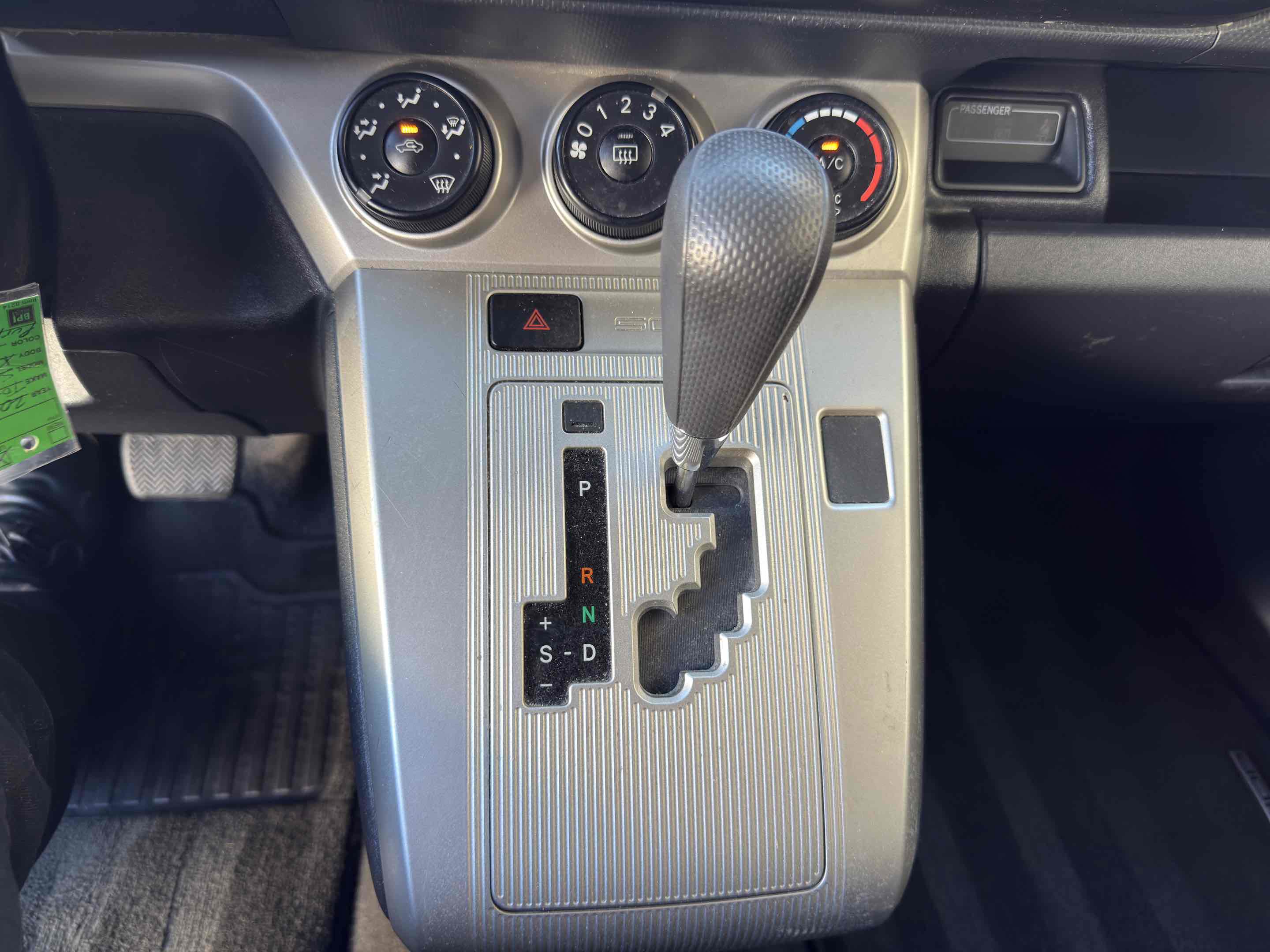 Used 2008 Scion xB image 28