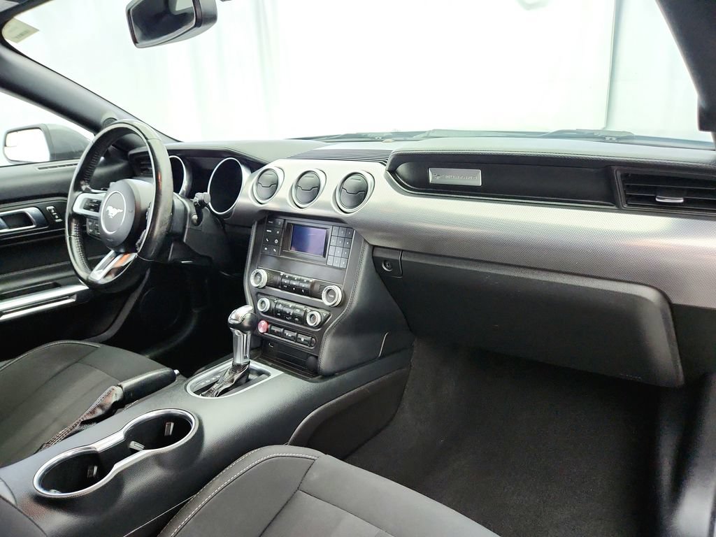 Used 2019 Ford Mustang GT RWD image 21