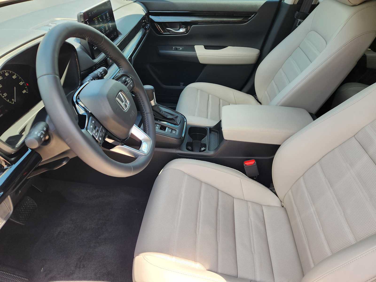 Used 2025 Honda CR-V EX-L image 12