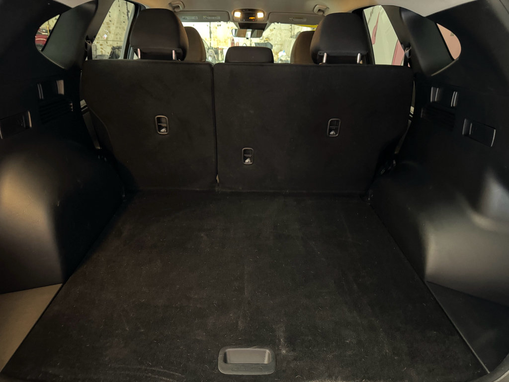 Used 2022 Hyundai Tucson SEL FWD image 21