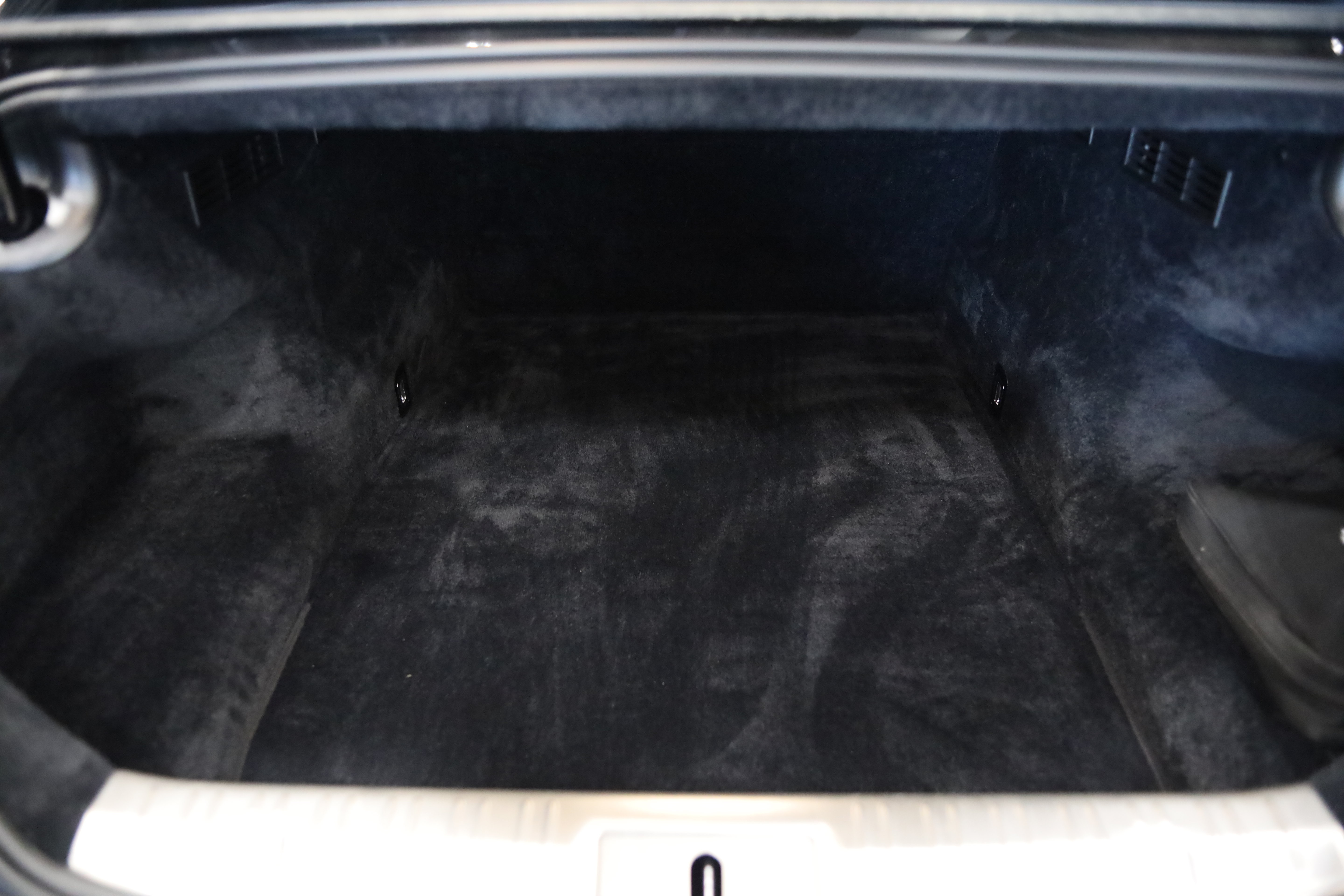 Used 2018 Rolls-Royce Wraith RWD image 7