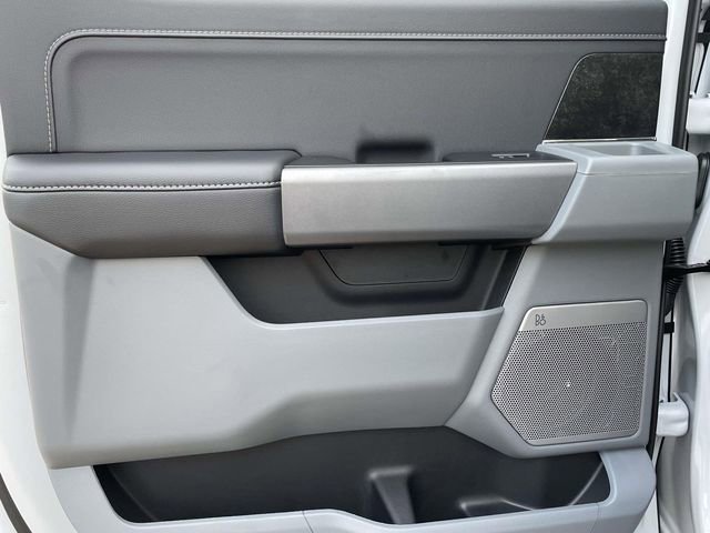 New 2025 Ford F150 Lightning Flash image 10