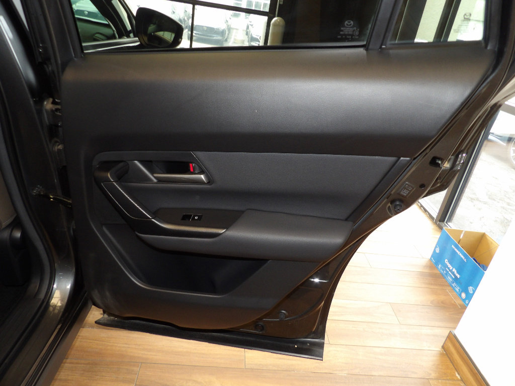 Certified 2025 MAZDA CX-50 AWD 2.5 S w/ Premium Package image 16