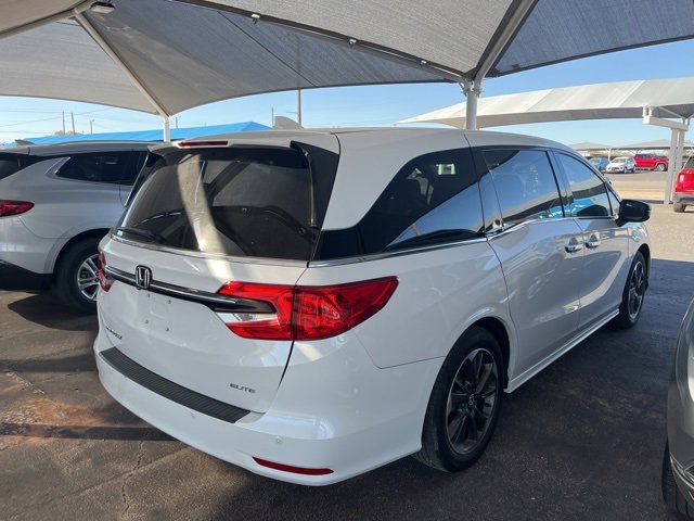 Used 2023 Honda Odyssey Elite image 4