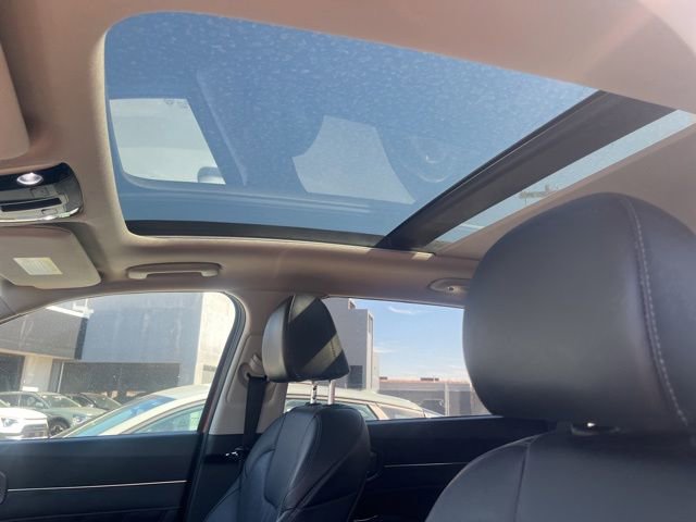 Used 2022 Kia Sorento SX image 11