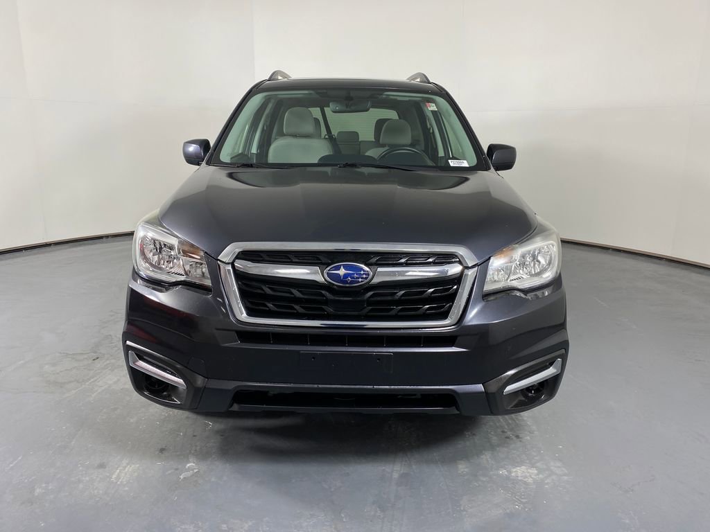 Used 2017 Subaru Forester 2.5i Premium w/ All-Weather Package image 2
