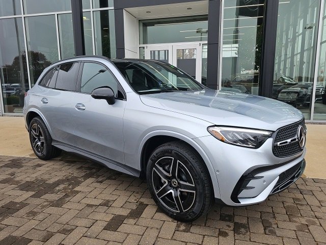 New 2026 Mercedes-Benz GLC 300 4MATIC image 2