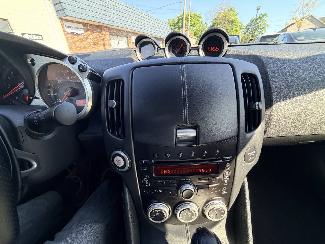 Used 2012 Nissan 370Z Touring RWD image 58