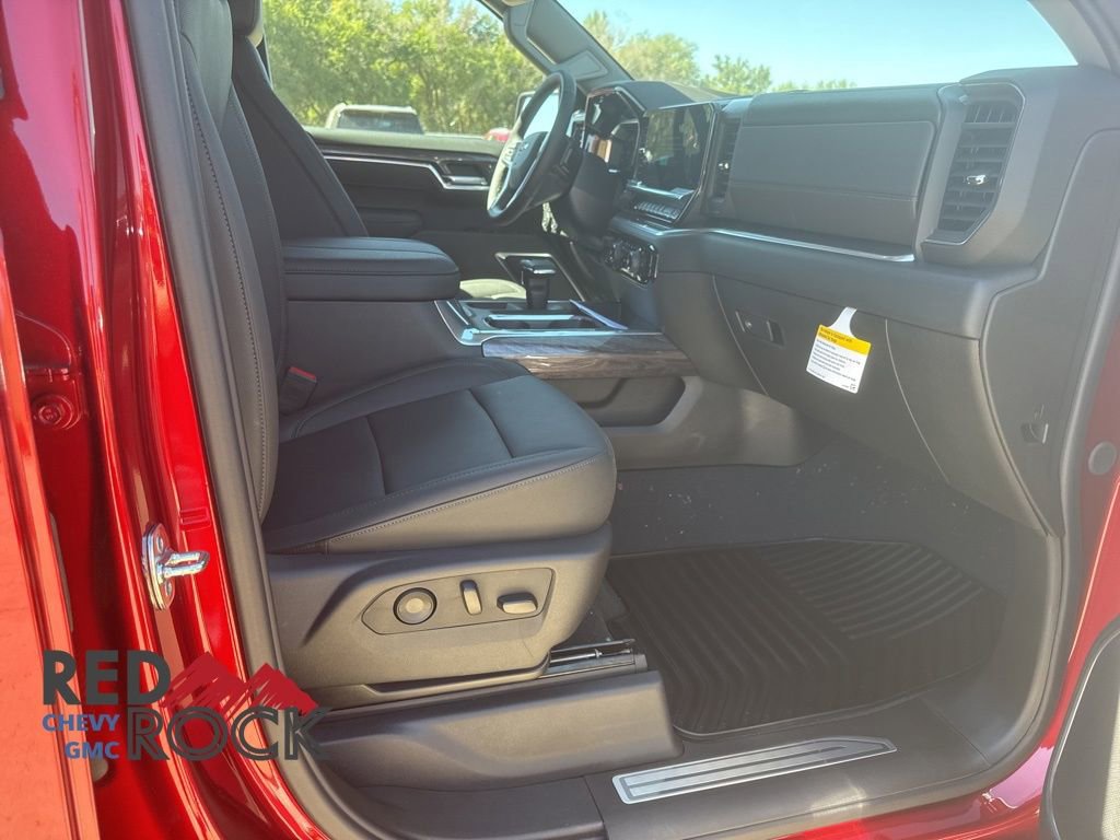 New 2026 Chevrolet Silverado 1500 LTZ w/ LTZ Convenience Package II image 17