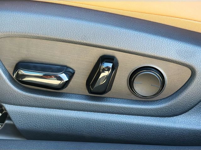 New 2026 Lexus UX 300h FWD image 24