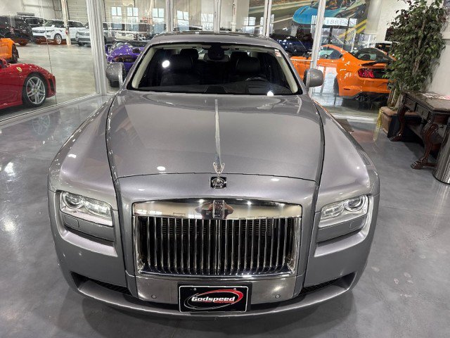 Used 2010 Rolls-Royce Ghost image 2