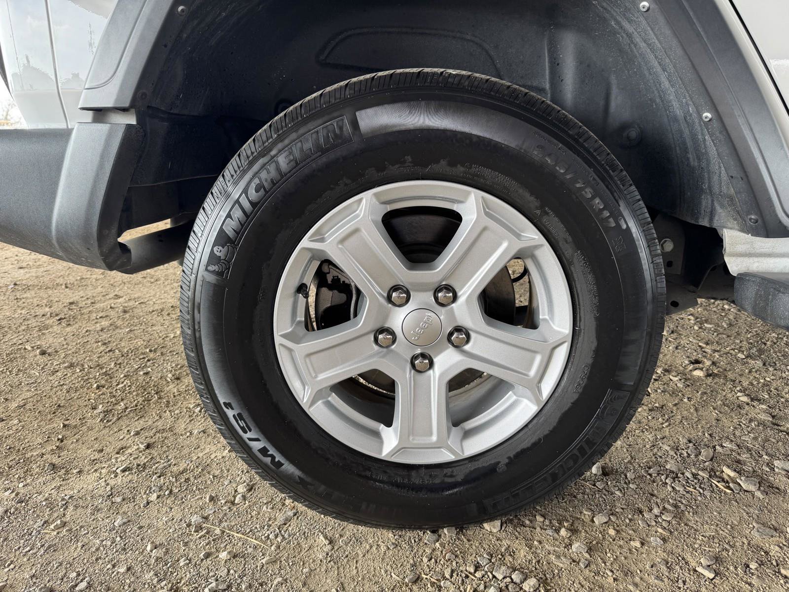 Used 2021 Jeep Wrangler Unlimited Sport image 46