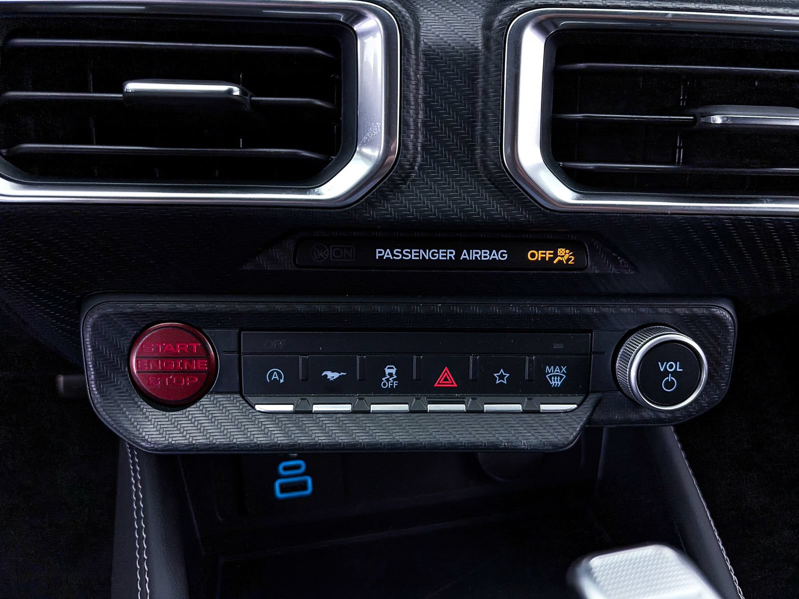 Used 2025 Ford Mustang GT Premium RWD image 32