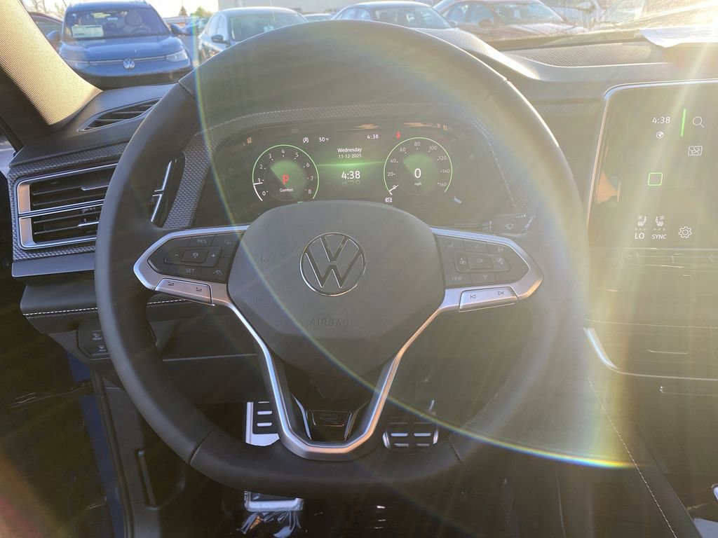 New 2026 Volkswagen Atlas Cross Sport SEL Premium R-Line image 19