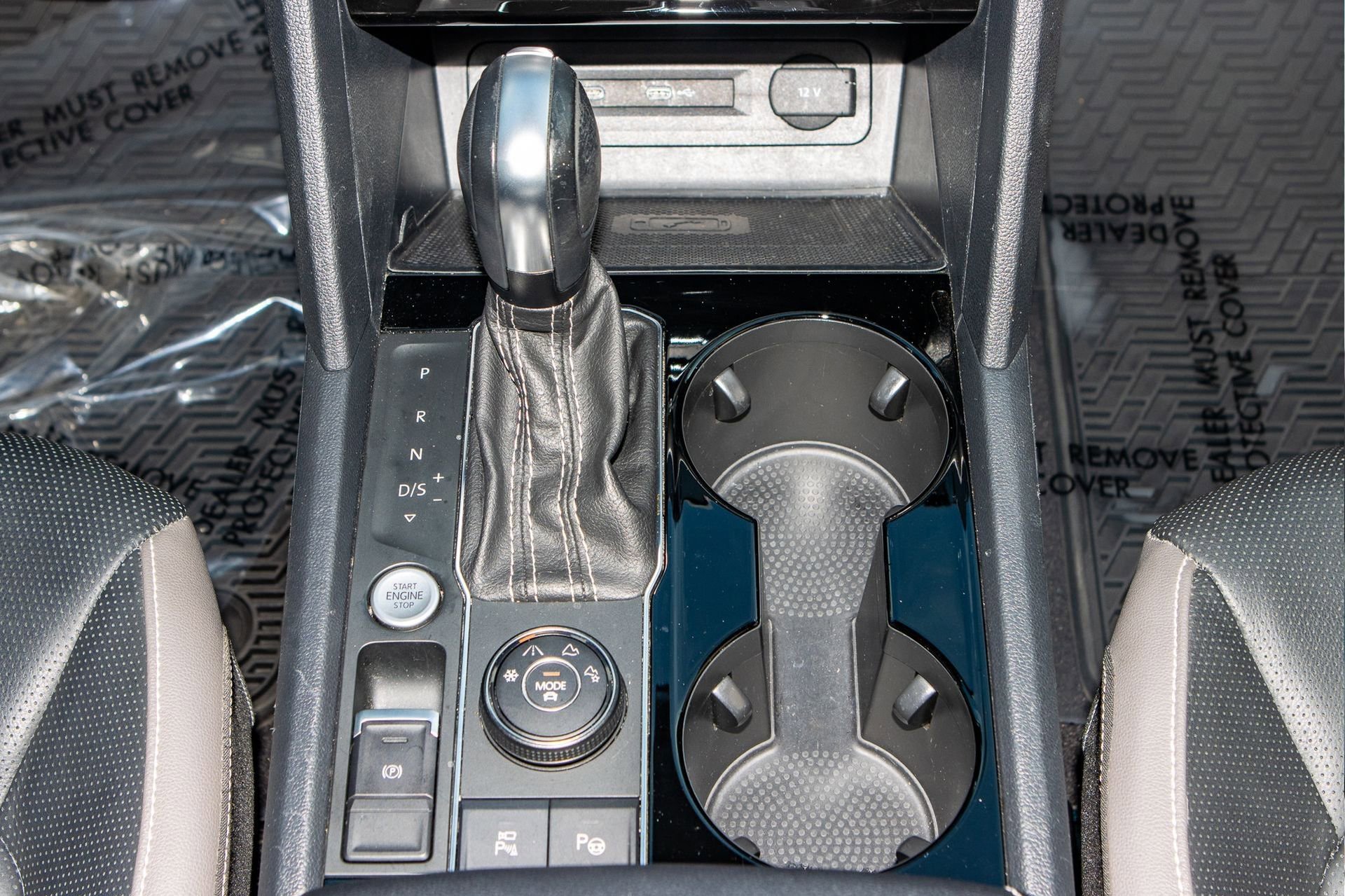 Used 2022 Volkswagen Atlas SEL Premium image 27