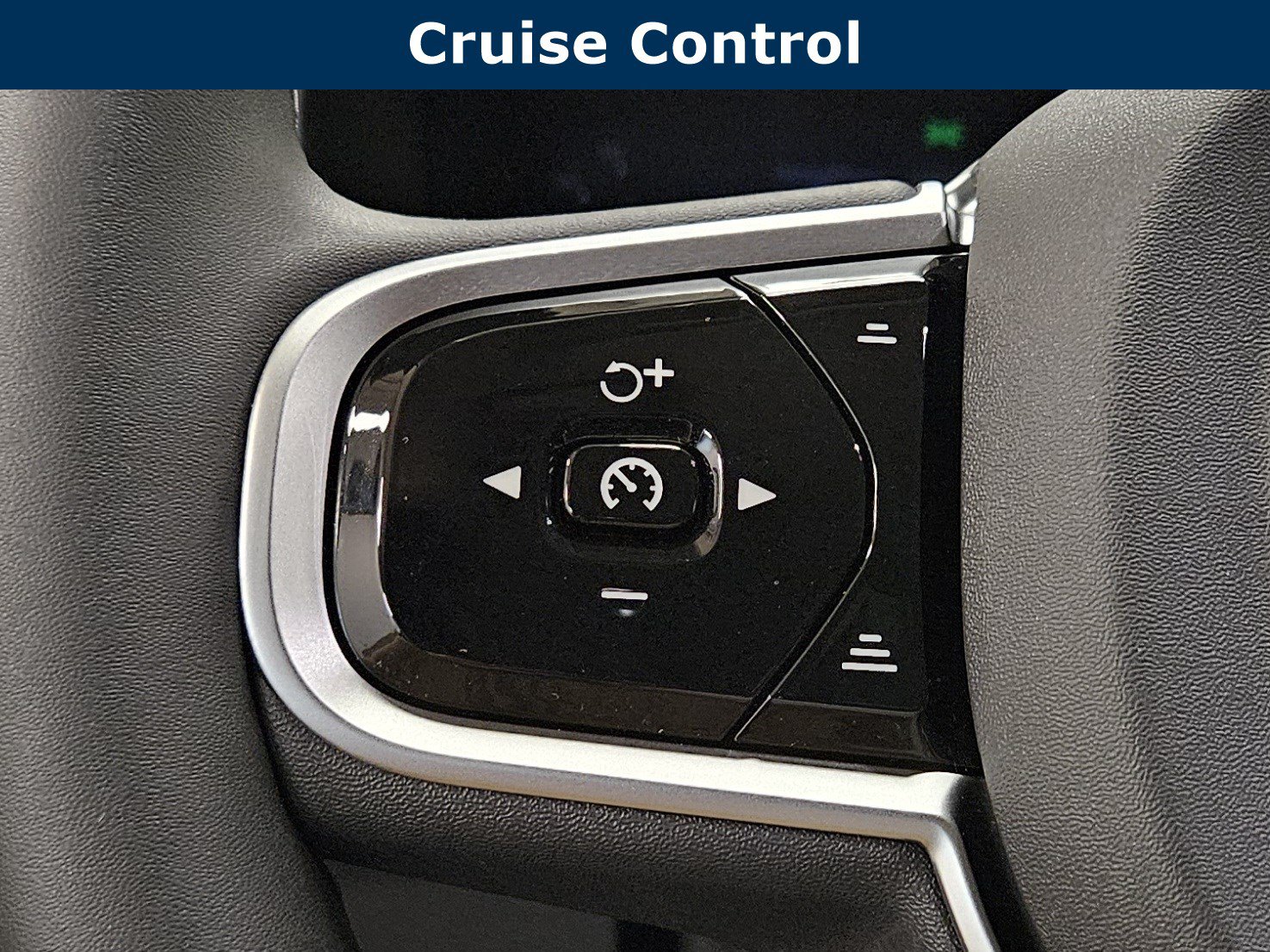New 2026 Volvo XC90 B5 Plus w/ Protection Package AWD/4WD image 38