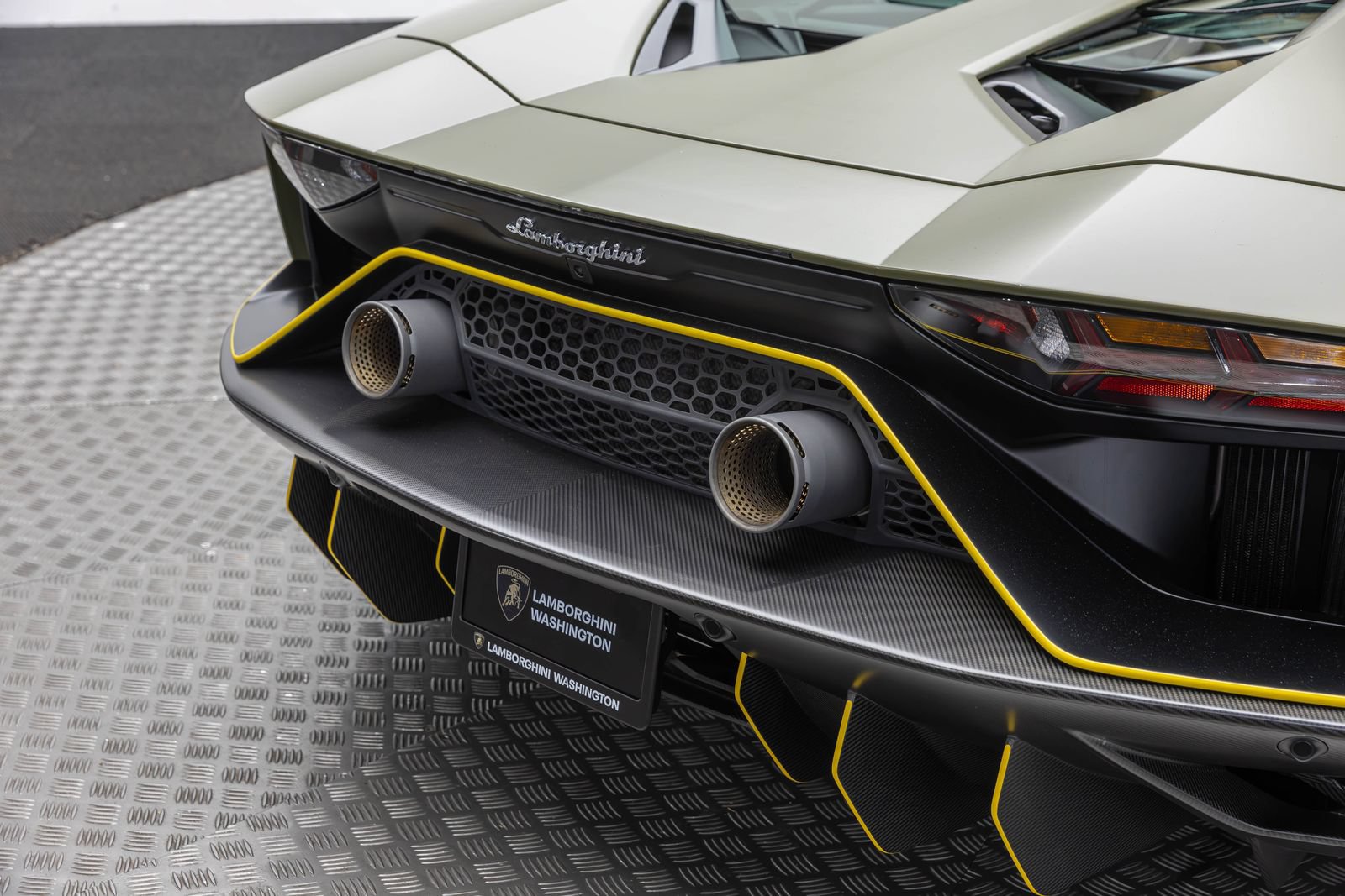 Used 2022 Lamborghini Aventador LP 780-4 Ultimae AWD/4WD image 36