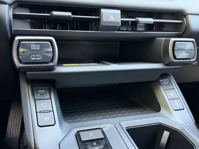 New 2026 Toyota RAV4 XSE AWD/4WD image 19
