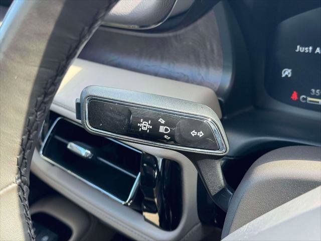 Used 2023 Lincoln Aviator Reserve w/ Elements Package Plus AWD/4WD image 23