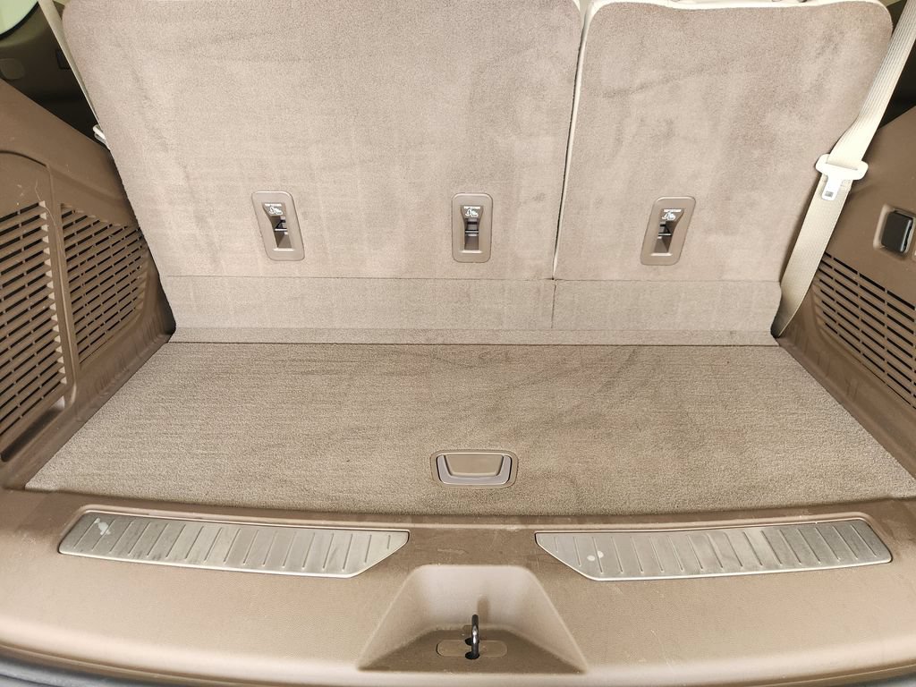 Used 2021 GMC Yukon Denali w/ Denali Premium Package AWD/4WD image 33