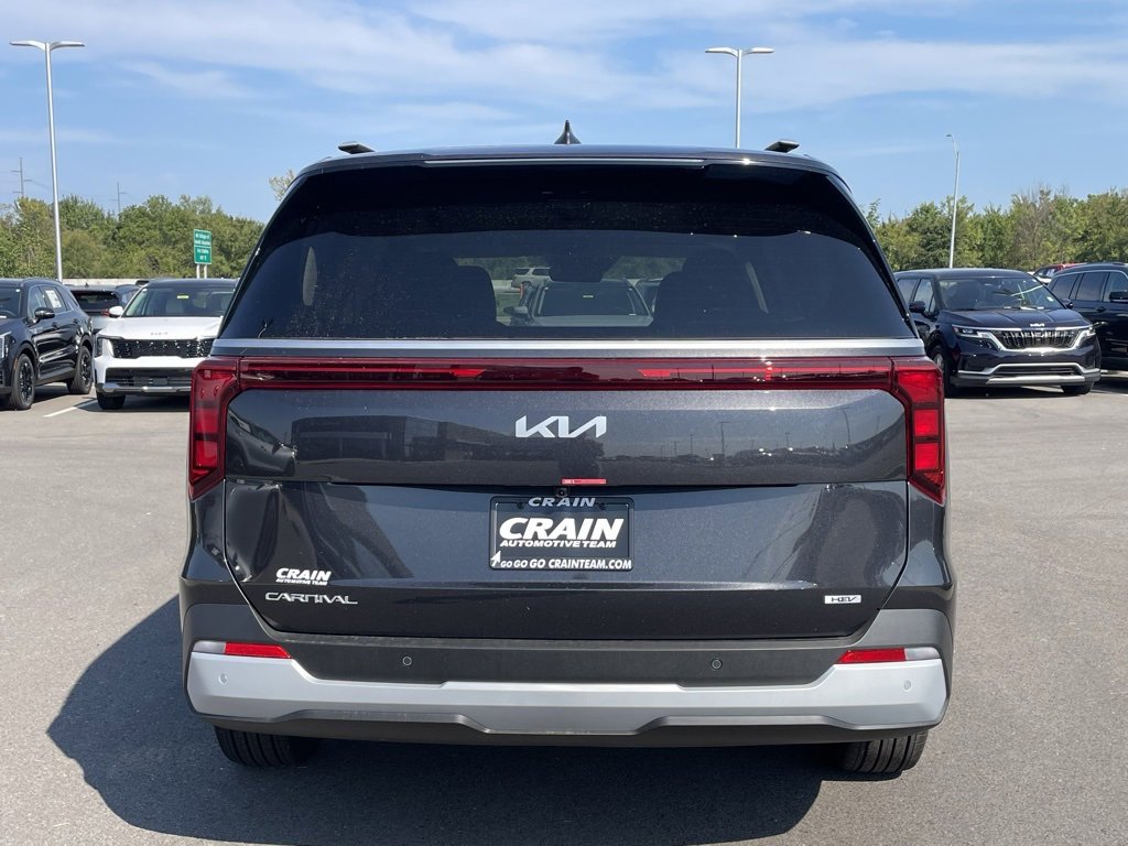 New 2026 Kia Carnival EX image 6