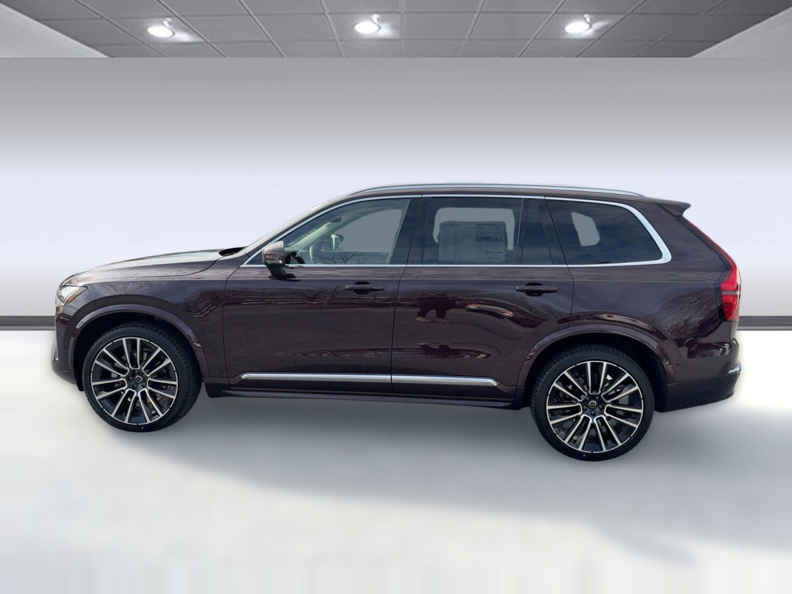 New 2026 Volvo XC90 B6 Plus w/ Protection Package image 2