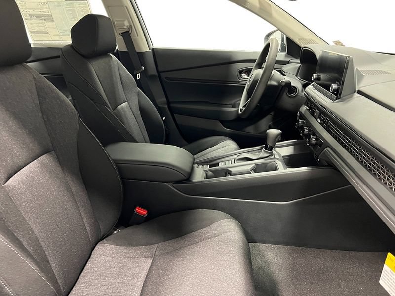 Certified 2024 Honda Accord EX image 27