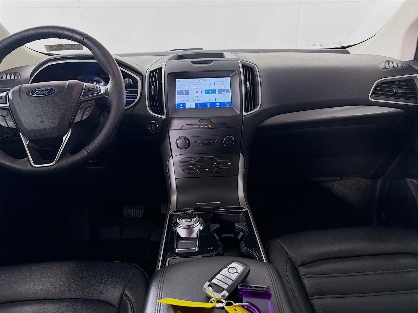 Used 2020 Ford Edge SEL w/ Convenience Package image 23