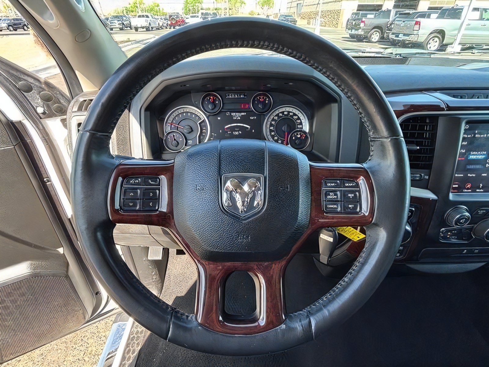 Used 2019 RAM 1500 Classic SLT w/ Luxury Group AWD/4WD image 12