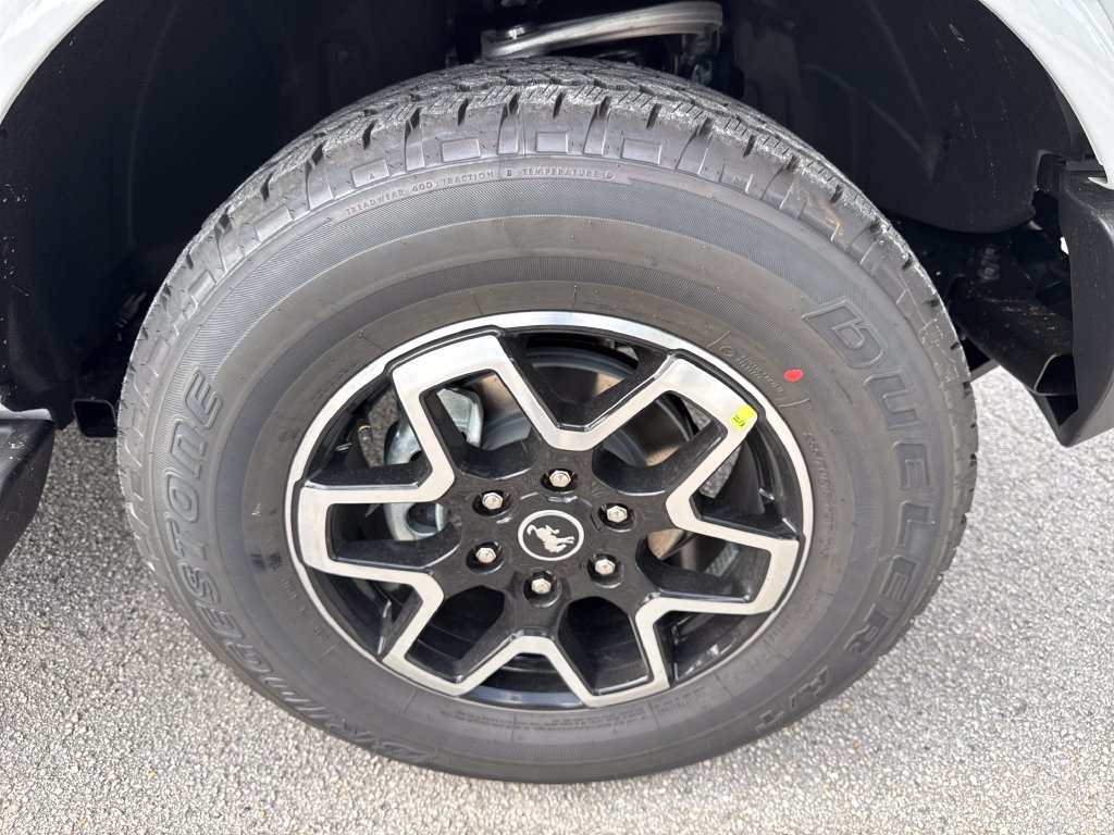 New 2026 Ford Bronco Outer Banks AWD/4WD image 11