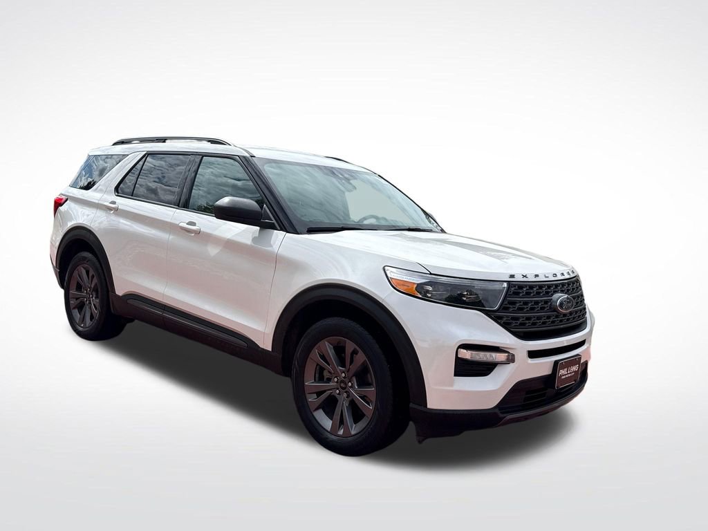 Used 2021 Ford Explorer XLT w/ Equipment Group 202A AWD/4WD image 1