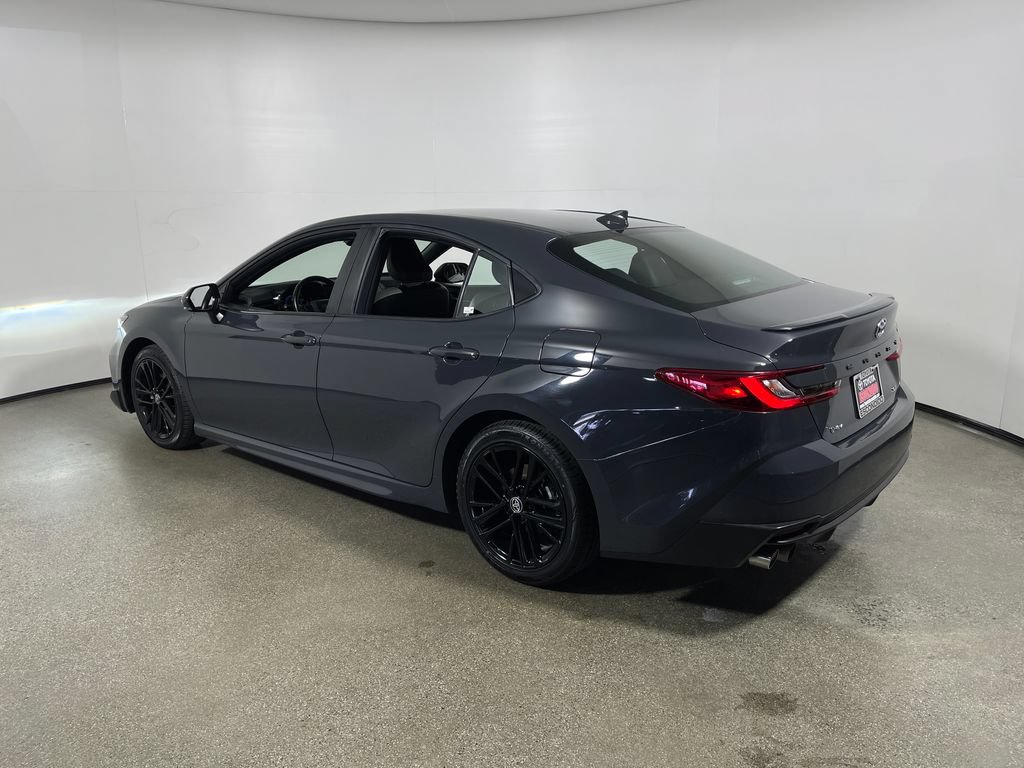Certified 2025 Toyota Camry SE FWD image 5