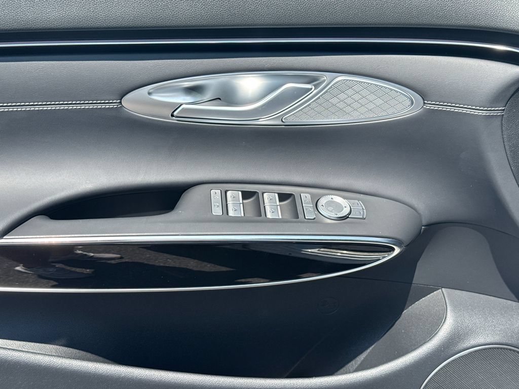 New 2026 Genesis GV70 2.5T AWD/4WD image 10
