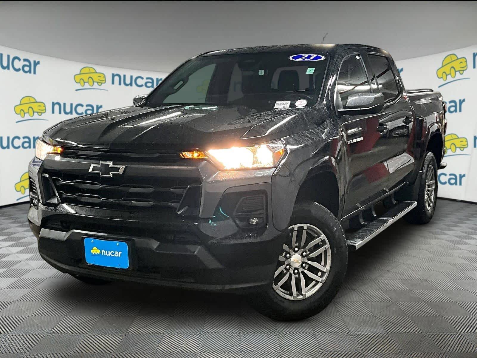 Used 2023 Chevrolet Colorado LT w/ LT Convenience Package AWD/4WD image 3