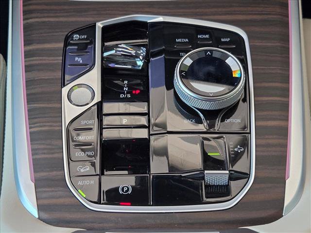 Used 2025 BMW X7 xDrive40i w/ Premium Package AWD/4WD image 18