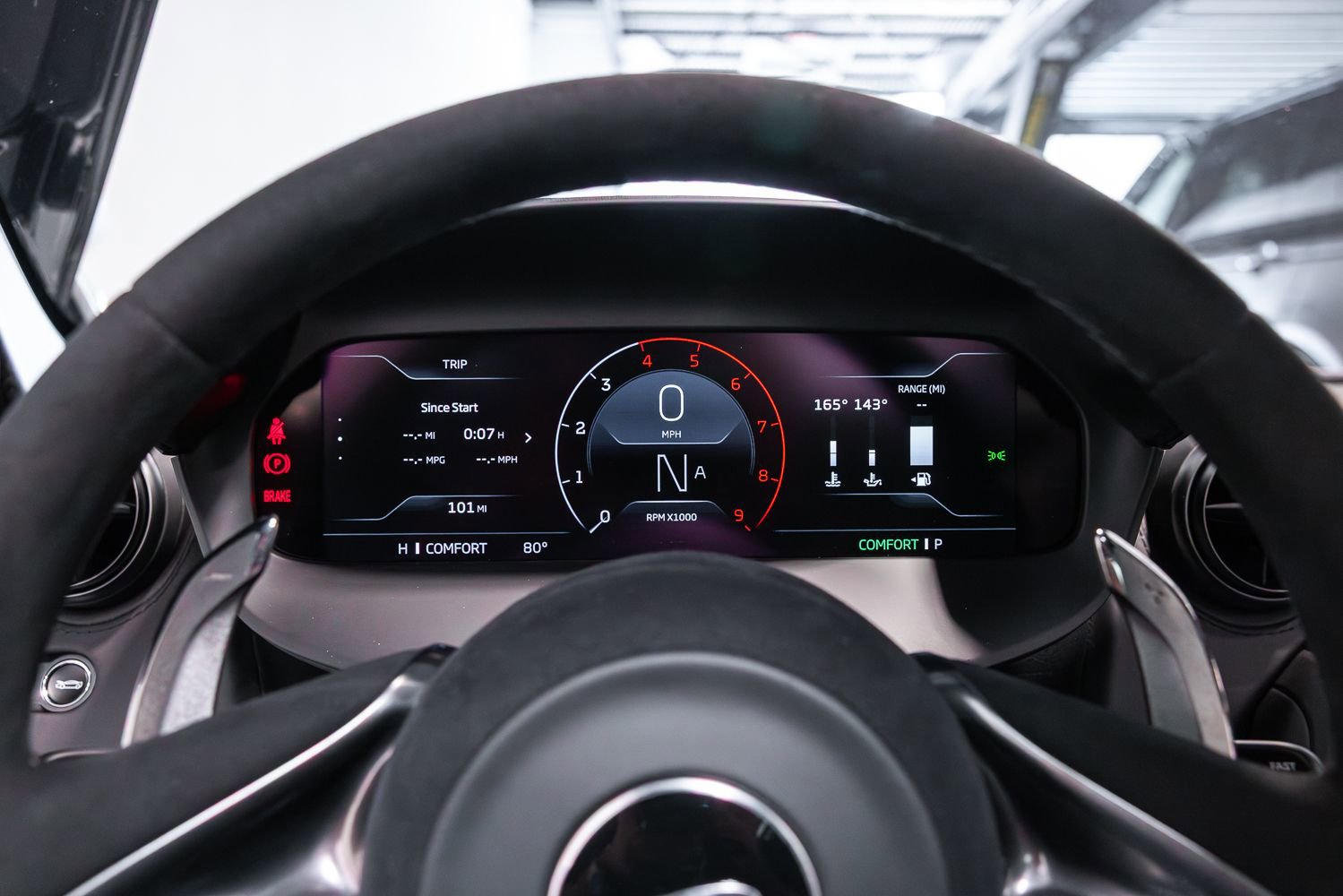 Used 2024 McLaren 750S image 34