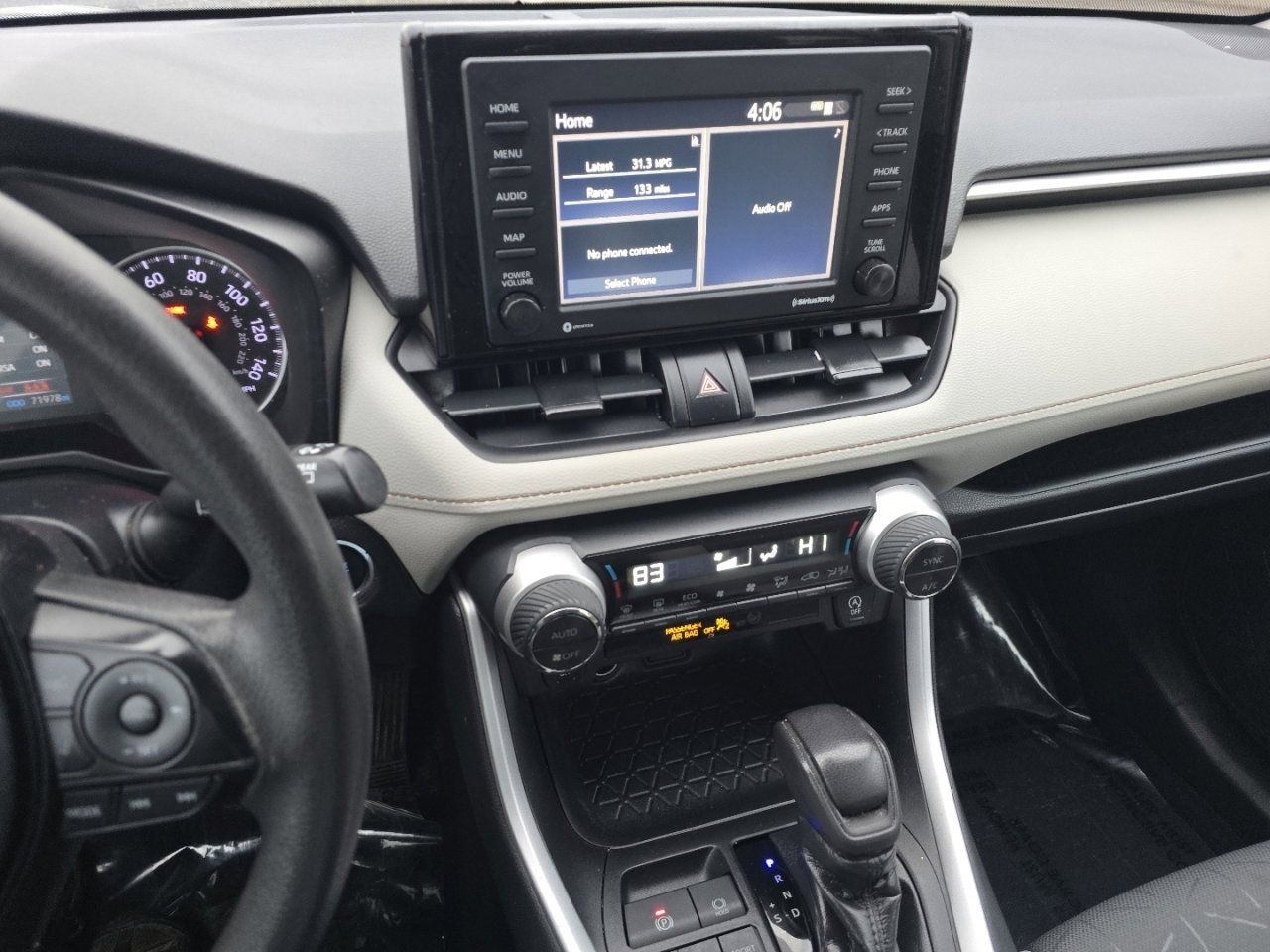 Used 2020 Toyota RAV4 XLE image 27