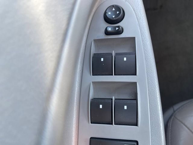 Used 2009 Chevrolet HHR LT FWD image 20