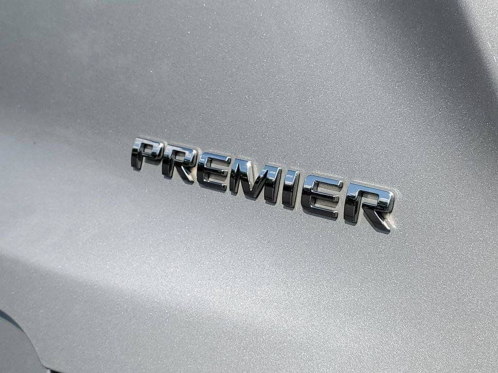 Used 2019 Chevrolet Blazer Premier w/ Sun and Wheels Package AWD/4WD image 39