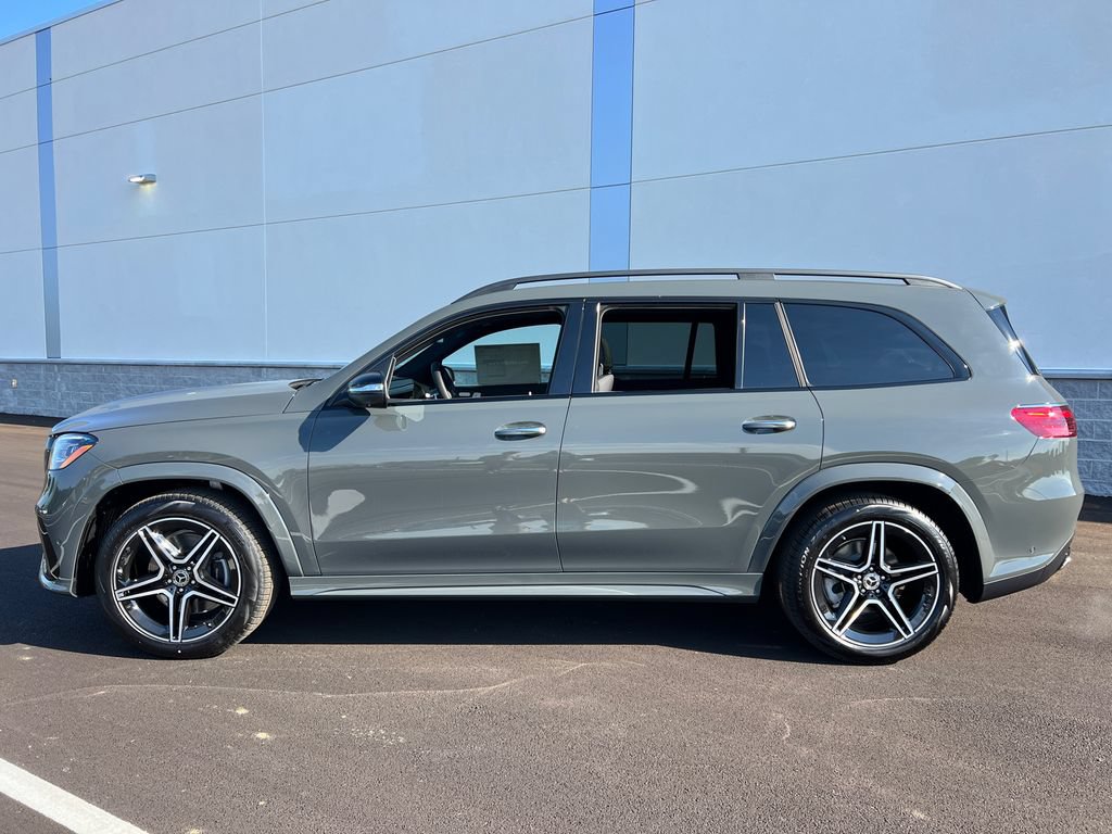 New 2026 Mercedes-Benz GLS 450 4MATIC image 4