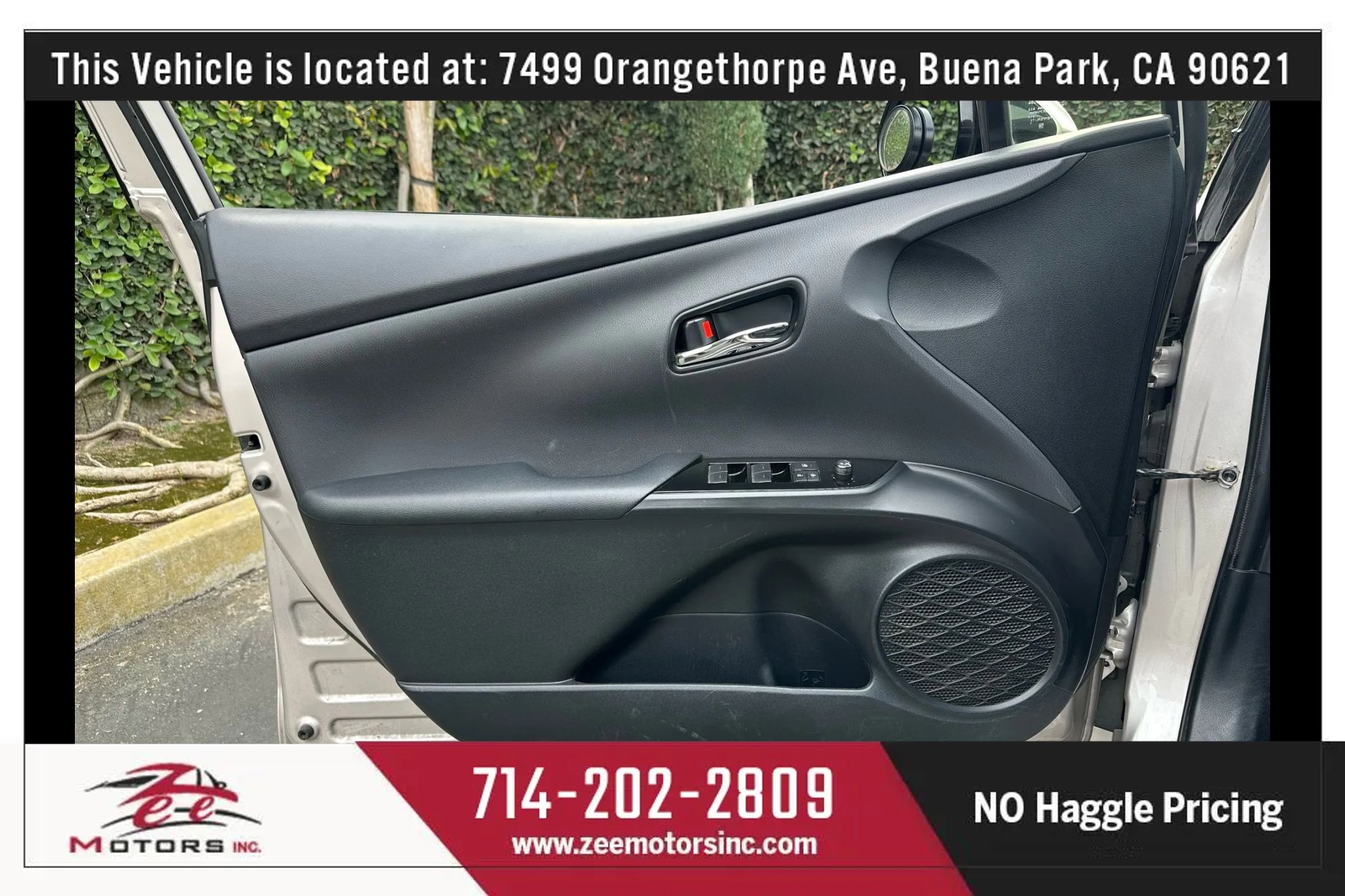 Used 2019 Toyota Prius Prime Plus w/ Carpet Mat Package FWD image 40