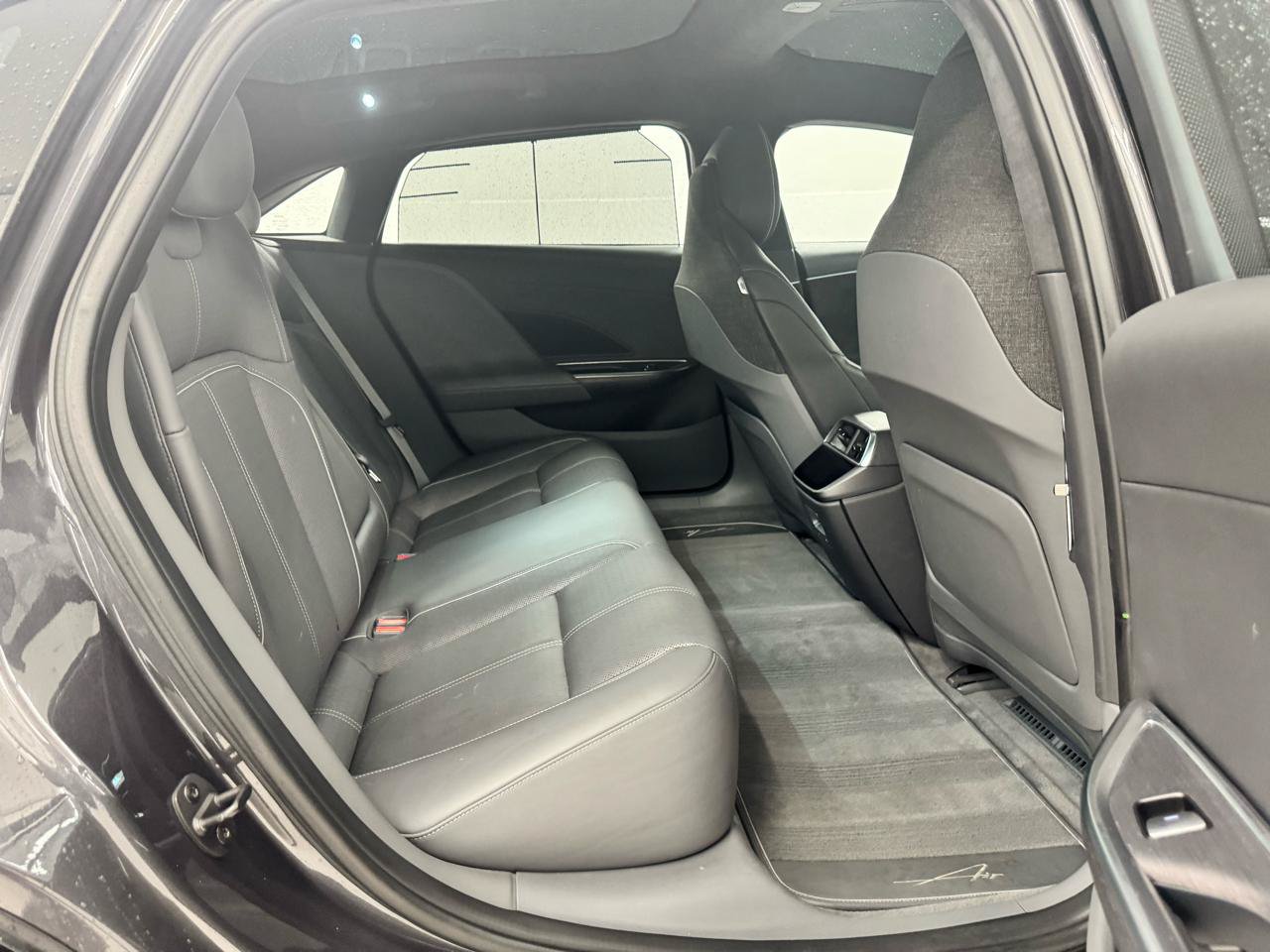 Used 2022 Lucid Air Grand Touring AWD/4WD image 21