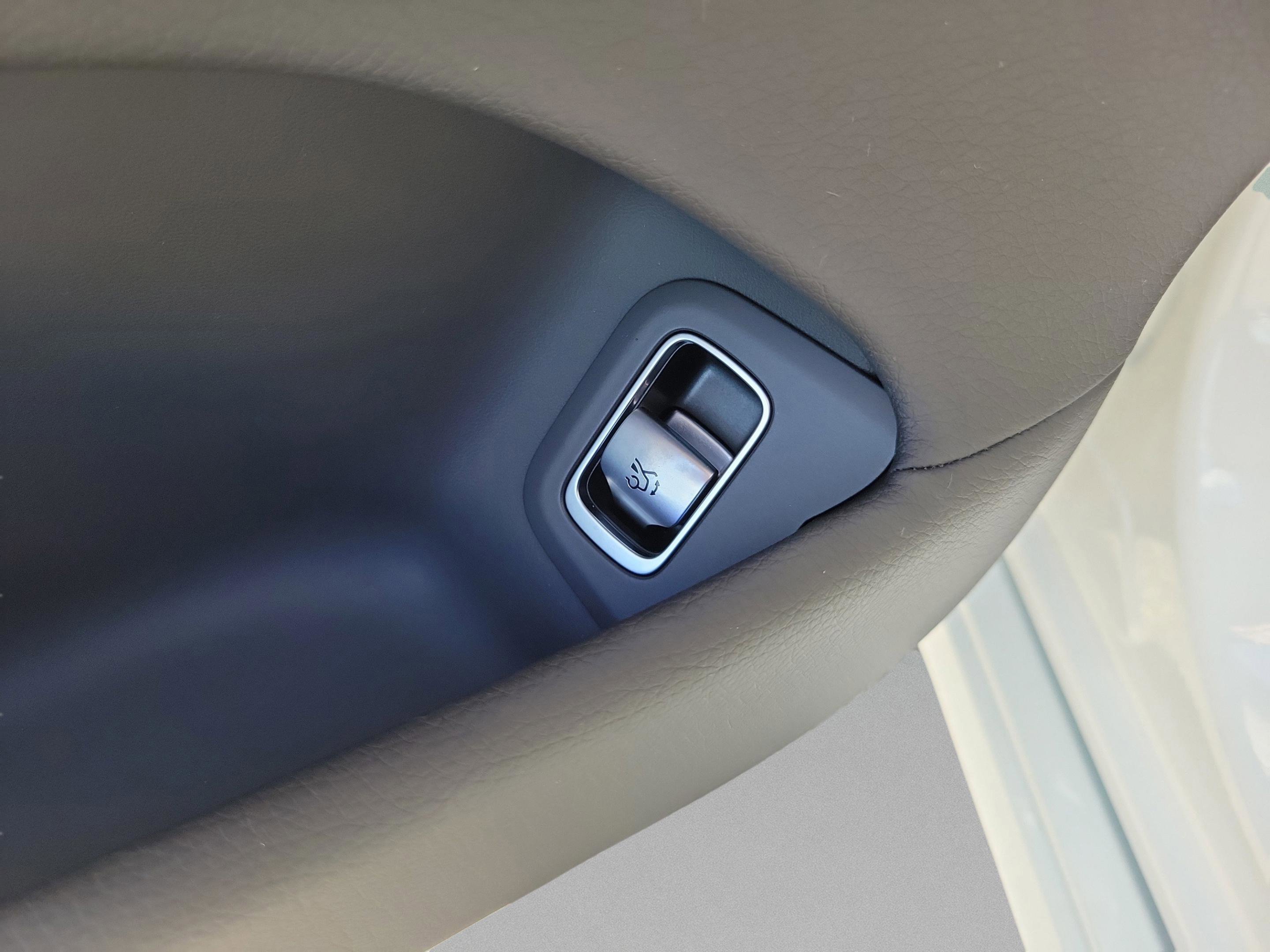 Certified 2026 Mercedes-Benz S 580e 4MATIC Sedan image 19