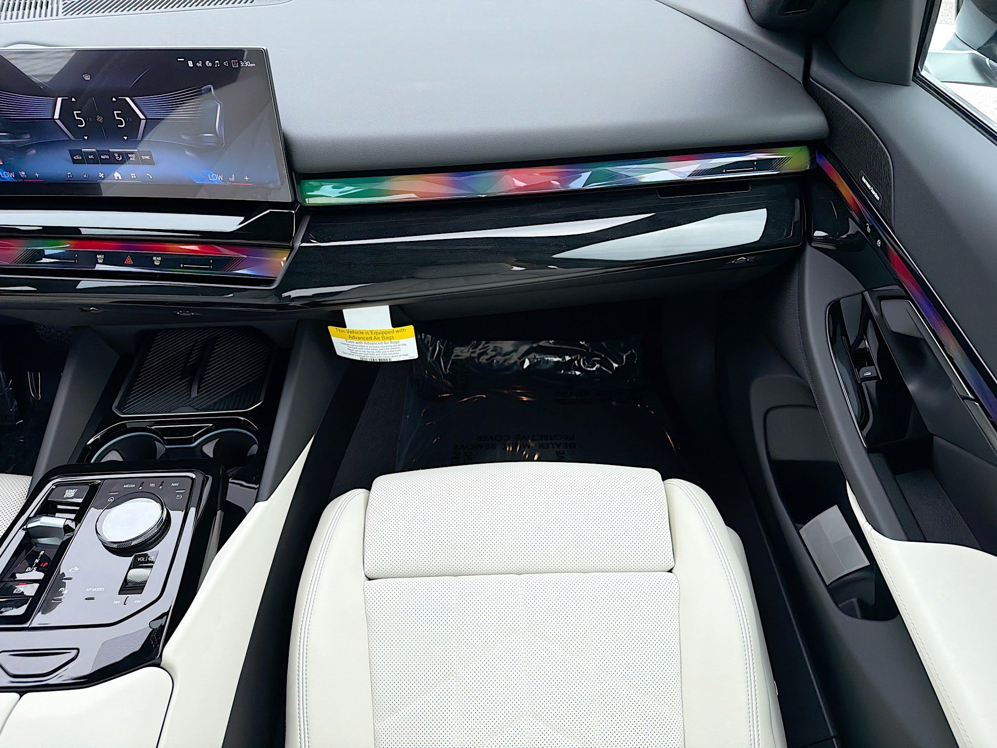 New 2027 BMW 530i RWD image 18