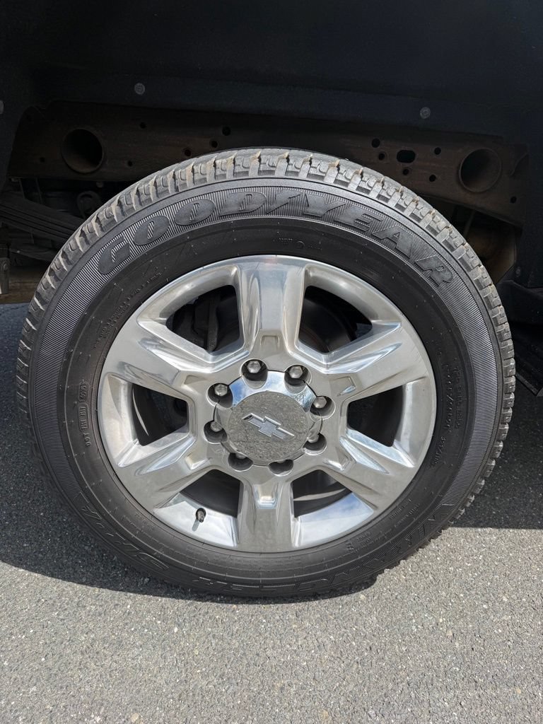 Used 2017 Chevrolet Silverado 2500 LTZ w/ Custom Sport Edition AWD/4WD image 21