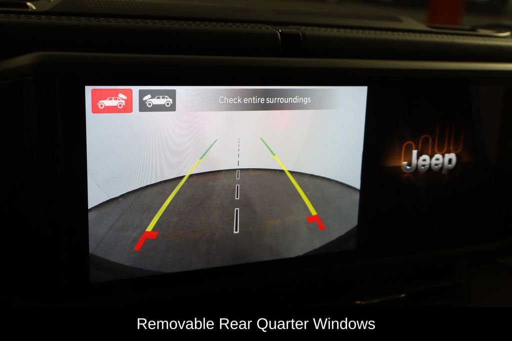 Used 2024 Jeep Wrangler Unlimited Sahara w/ Technology Group AWD/4WD image 37